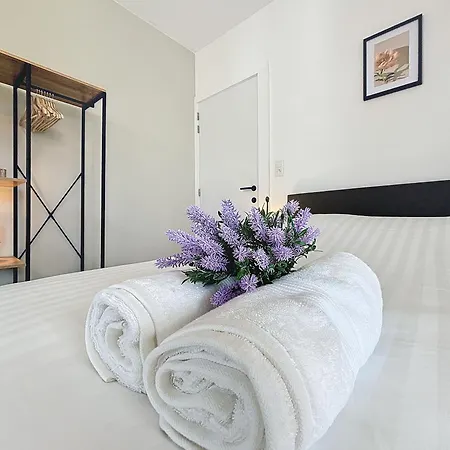 Flat Monaco - Monte Carlo - Roma * De Panne